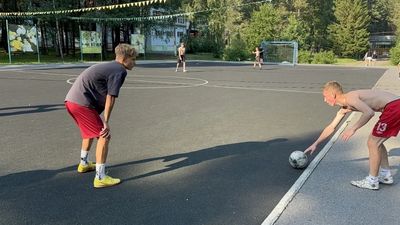 Победители старшей футбольной лиги