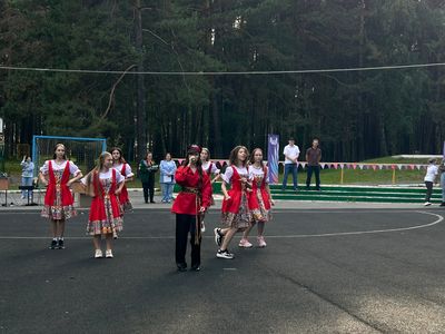Торжественная линейка закрытия второй смены
