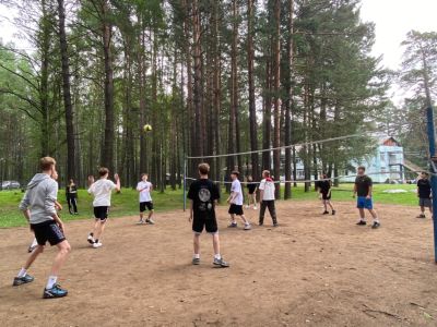 Подача мяча во время встречи
