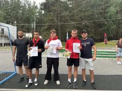 Игровой момент футбольного матча