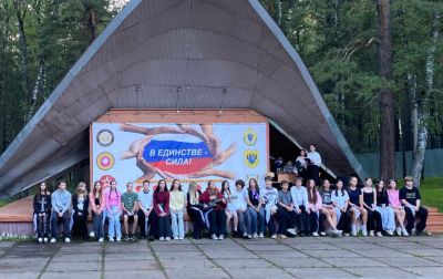Выступление творческих коллективов лагеря