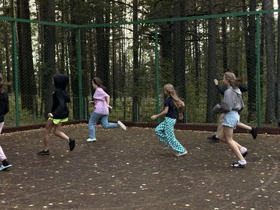 Участники проявляют смекалку на этапе квеста